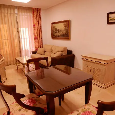 Apartament Edificio 1º Linea De Playa, En Paseo Maritimo De Torrevieja, Alicante, Costa Blanca