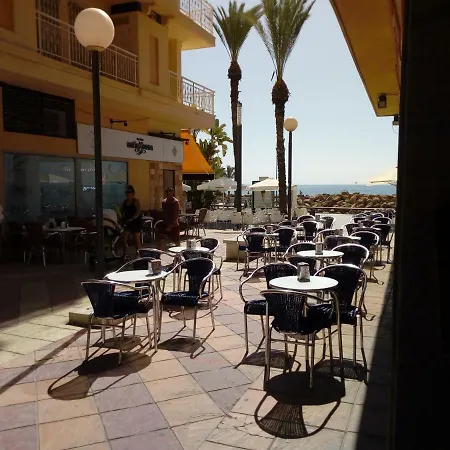 Edificio 1º Linea De Playa, En Paseo Maritimo De Torrevieja, Alicante, Costa Blanca